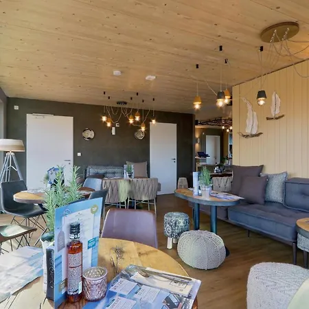 Holiday home 2 Bedroom Awesome In Lembruch-duemmer