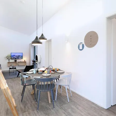 2 Bedroom Awesome In Lembruch-duemmer *