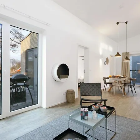 2 Bedroom Awesome In Lembruch-duemmer Holiday home Lembruch
